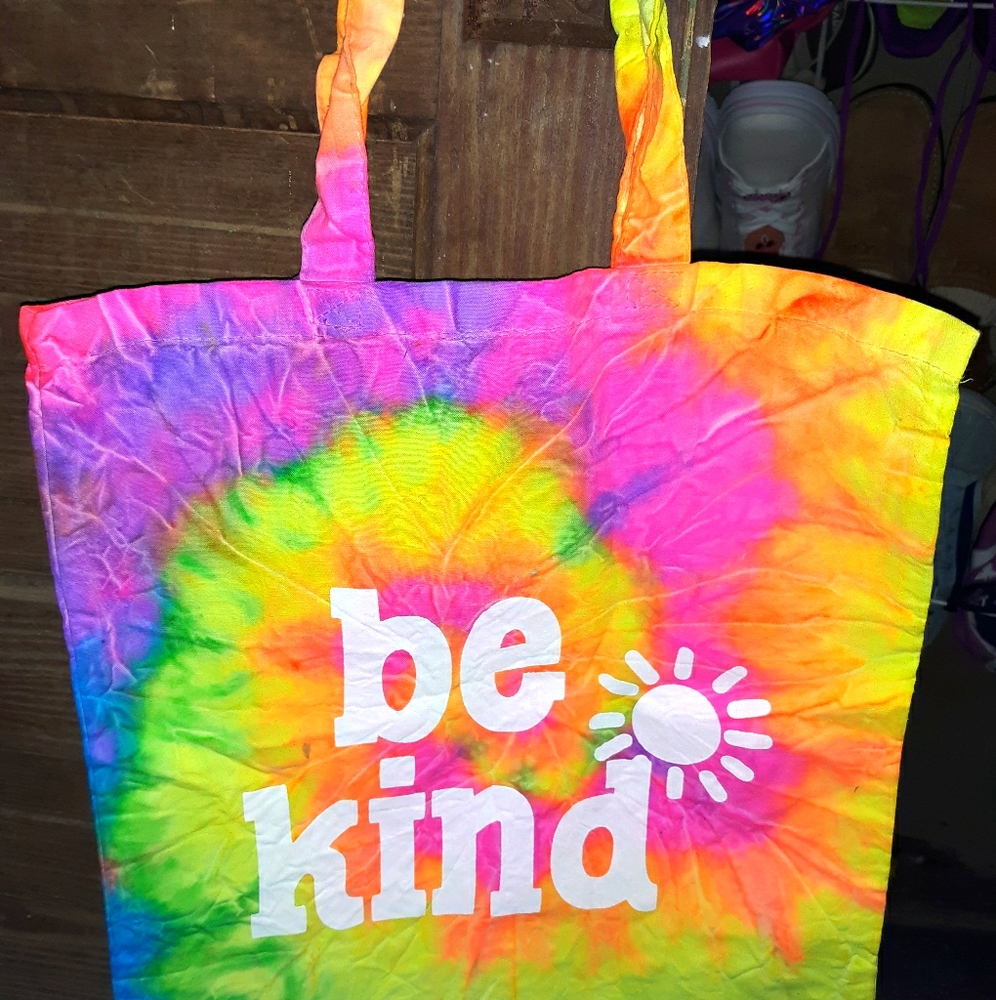 Be Kind tote bag
